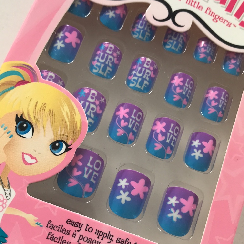 💕 Fing’rs Girlie Nails 24 Stick-On Nails New In Packaging - Picture 9 of 9